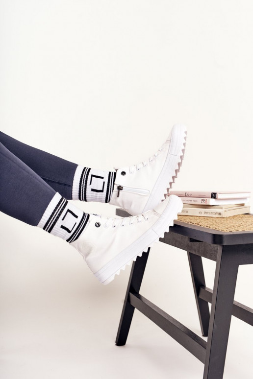 laisvalaikio batai su auliuku su plačiais padais BIG STAR FF274241 baltos spalvos laisvalaikio batai su auliuku su plačiais padais BIG STAR FF274241 baltos spalvos