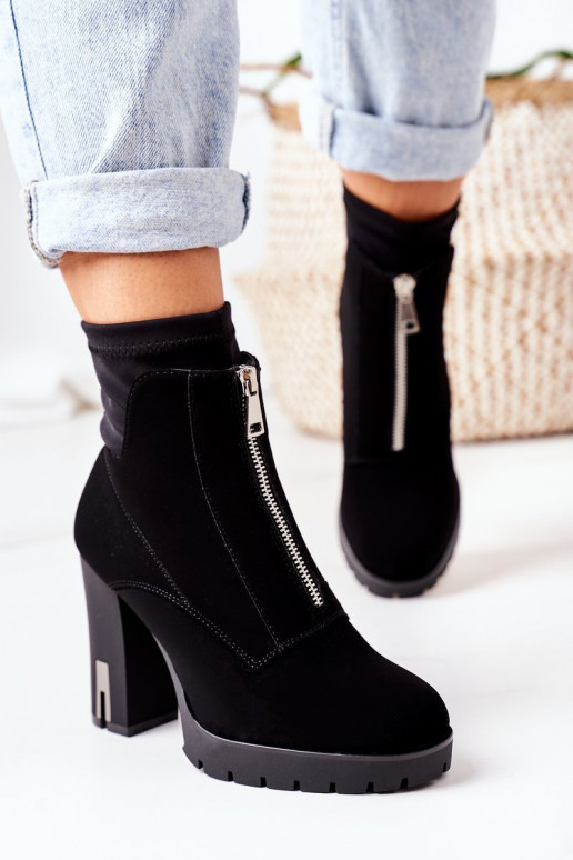 pašiltinti Aulinukai su kulniukais juodos spalvos Wonder Woman pašiltinti Aulinukai su kulniukais juodos spalvos Wonder Woman