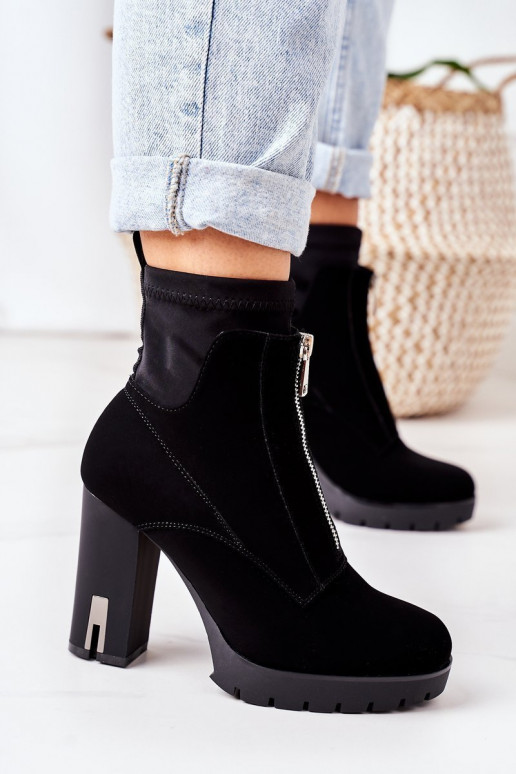 pašiltinti Aulinukai su kulniukais juodos spalvos Wonder Woman pašiltinti Aulinukai su kulniukais juodos spalvos Wonder Woman