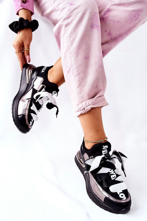 Sportinio stiliaus batai Sneakers modelio batai Juodos ir-sidabro spalvos Dexla