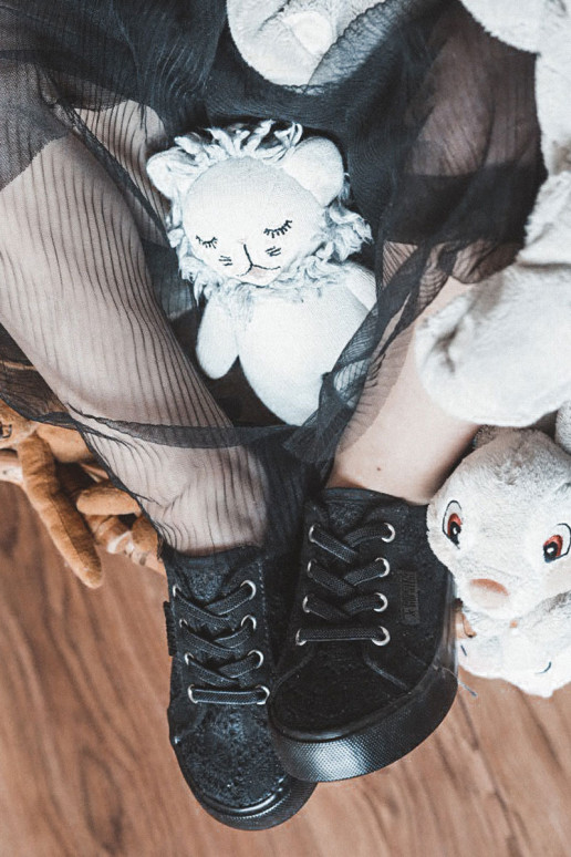 laisvalaikio batai su aužūro elementais Big Star JJ374133 juodos spalvos laisvalaikio batai su aužūro elementais Big Star JJ374133 juodos spalvos