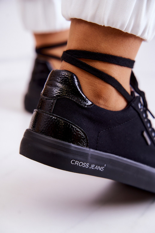 Sportbačiai su dirželiais Cross Jeans JJ2R4039C juodos spalvos