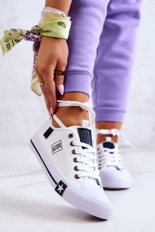 Klasikinio modelio lygiapadžiai sportbačiai Big Star JJ274255 baltos spalvos