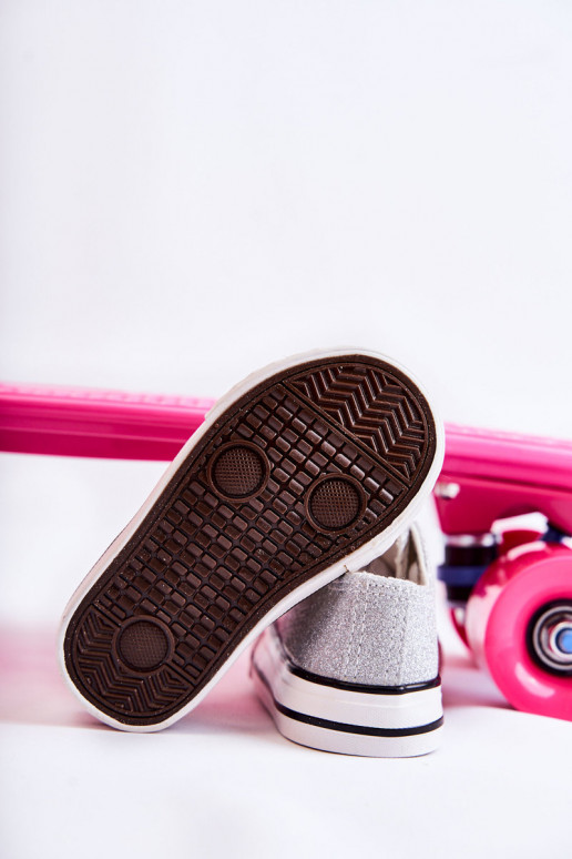 Vaikiški laisvalaikio batai su dirželiais sidabro spalvos Wella