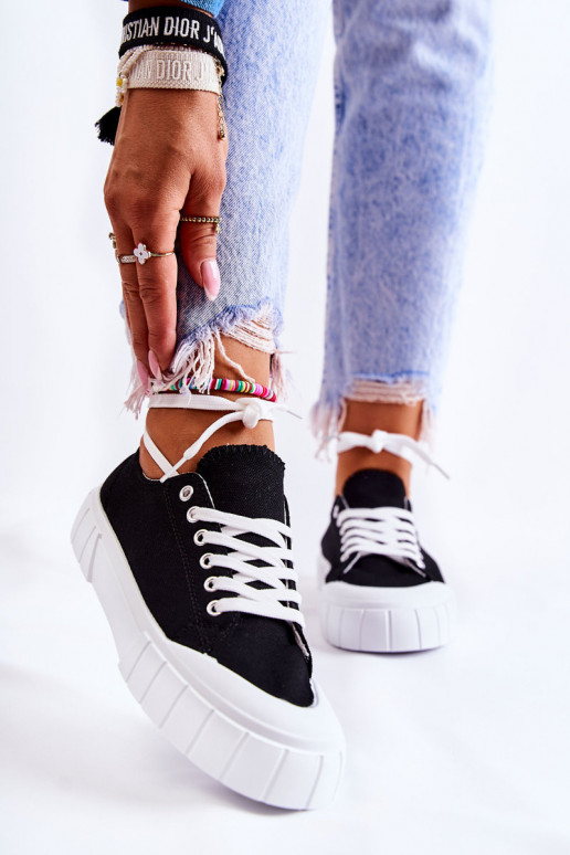 Moteriški batai su platforma juodos spalvos Comes Moteriški batai su platforma juodos spalvos Comes