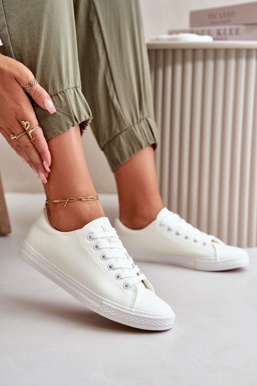 su dirželiais Klasikinio modelio laisvalaikio batai baltos spalvos Misima su dirželiais Klasikinio modelio laisvalaikio batai baltos spalvos Misima