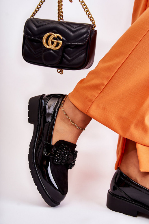 batai su lako efektu su kaspinais juodos spalvos Laurent batai su lako efektu su kaspinais juodos spalvos Laurent