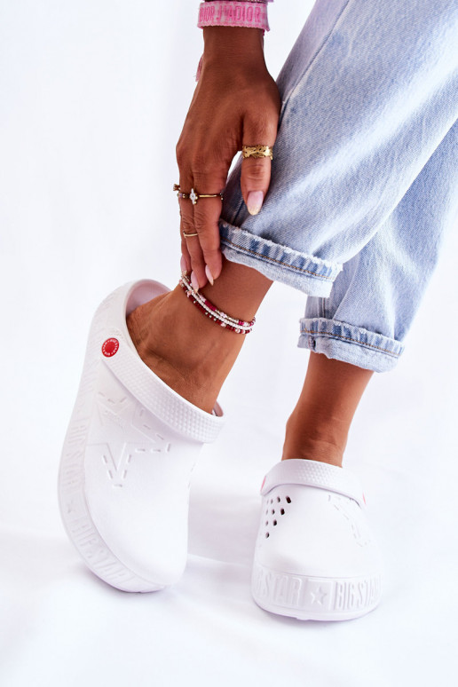 Lengvos šlepetės  Big Star II275003 baltos spalvos Lengvos šlepetės  Big Star II275003 baltos spalvos