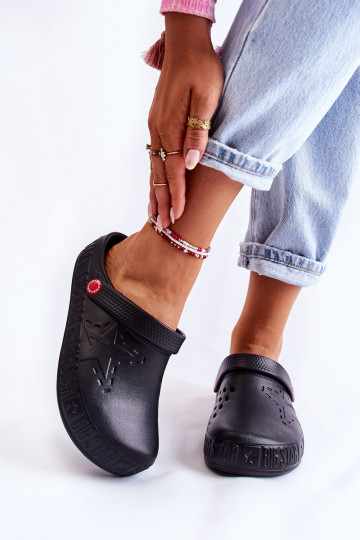 Lengvos šlepetės  Big Star II275001 juodos spalvos