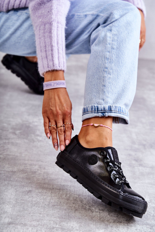 su lako efektu laisvalaikio batai Big Star KK274044 juodos spalvos su lako efektu laisvalaikio batai Big Star KK274044 juodos spalvos