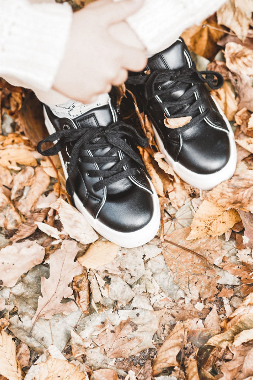 Vaikiški sportiniai bateliai su raišteliais Big Star KK374223 juodos spalvos