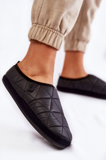 Įsispiriamo modelio šlepetės  Big Star KK274606 juodos spalvos