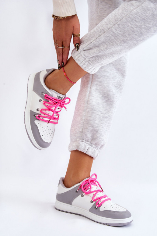 Klasikinio modelio sportiniai bateliai  su raišteliais Baltos-pilkos spalvos Jella Klasikinio modelio sportiniai bateliai  su raišteliais Baltos-pilkos spalvos Jella