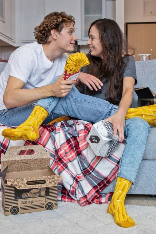 Spalvotos kojinės dėžutėje  4 poros Spalvotos kojinės dėžutėje  4 poros