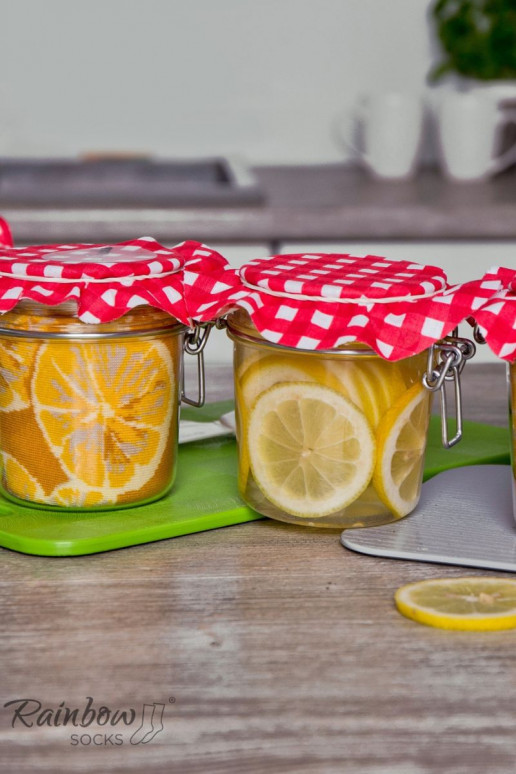 Spalvotos kojinės dėžutėje  2 poros Spalvotos kojinės dėžutėje  2 poros