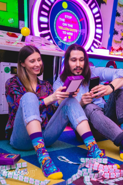 Spalvotos kojinės dėžutėje  2 poros Spalvotos kojinės dėžutėje  2 poros