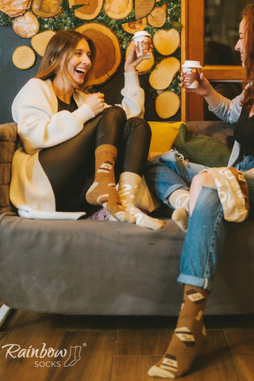 Spalvotos kojinės dėžutėje Caffe Latte 1pora Spalvotos kojinės dėžutėje Caffe Latte 1pora