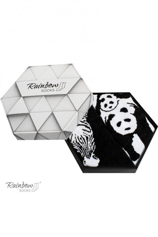 Spalvotos kojinės dėžutėje  Juodos ir-baltos spalvos 2 poros Spalvotos kojinės dėžutėje  Juodos ir-baltos spalvos 2 poros