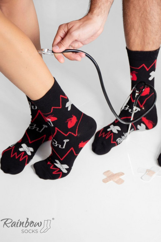 Spalvotos kojinės dėžutėje  3 poros