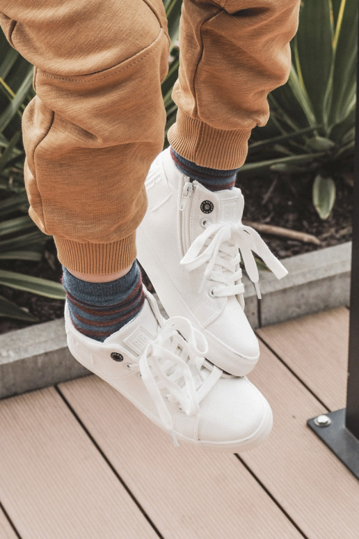 Vaikiški Klasikinio modelio laisvalaikio batai su auliuku Big Star LL374002 baltos spalvos Vaikiški Klasikinio modelio laisvalaikio batai su auliuku Big Star LL374002 baltos spalvos