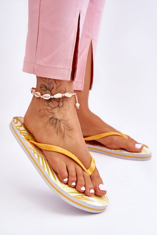 Madingos šlepetės  Big Star LL274819 geltonos spalvos Madingos šlepetės  Big Star LL274819 geltonos spalvos