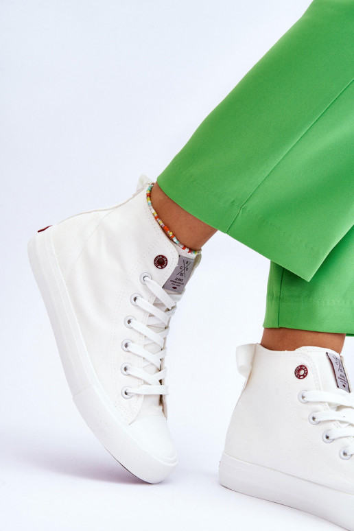 Klasikinio modelio laisvalaikio batai su auliuku Cross Jeans LL2R4086C baltos spalvos Klasikinio modelio laisvalaikio batai su auliuku Cross Jeans LL2R4086C baltos spalvos