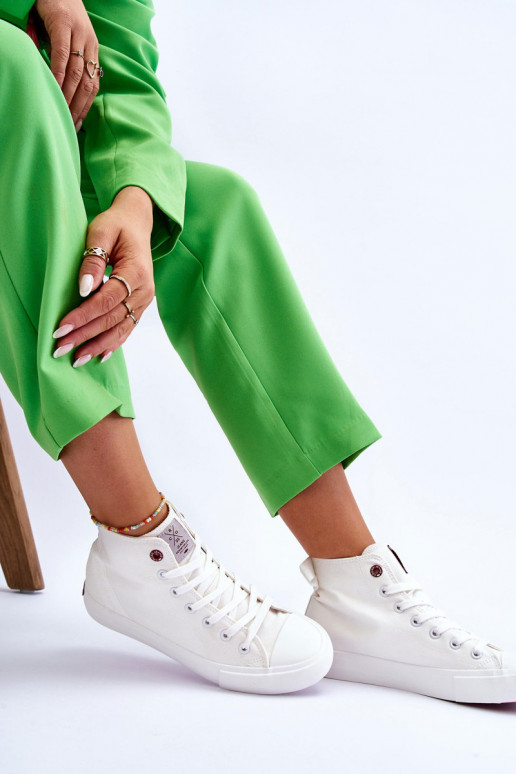 Klasikinio modelio laisvalaikio batai su auliuku Cross Jeans LL2R4086C baltos spalvos Klasikinio modelio laisvalaikio batai su auliuku Cross Jeans LL2R4086C baltos spalvos