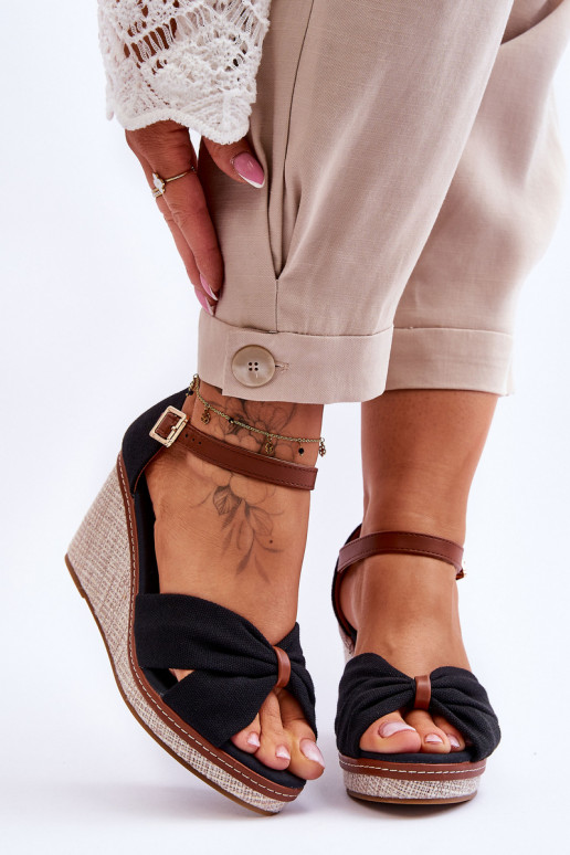 Moteriškos basutės  juodos spalvos Daphne Moteriškos basutės  juodos spalvos Daphne