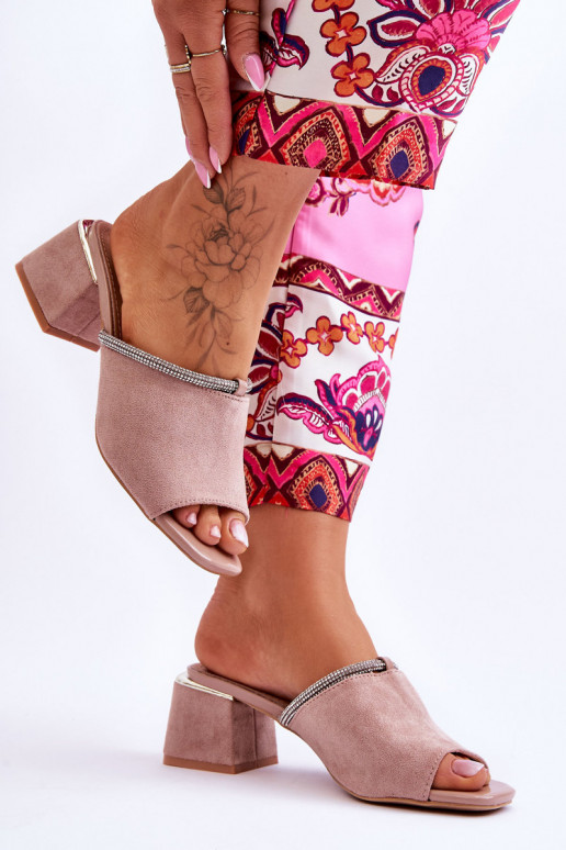 zomšinės šlepetės su kulniukais S.Barski KV-612-2 smėlio spalvos zomšinės šlepetės su kulniukais S.Barski KV-612-2 smėlio spalvos