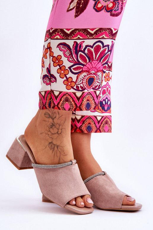 zomšinės šlepetės su kulniukais S.Barski KV-612-2 smėlio spalvos zomšinės šlepetės su kulniukais S.Barski KV-612-2 smėlio spalvos