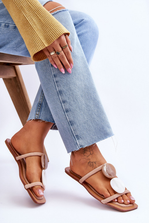 zomšinės šlepetės su gražiomis detalėmis Nude Victoria zomšinės šlepetės su gražiomis detalėmis Nude Victoria