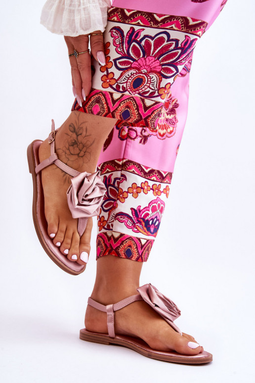 Moteriškos basutės    Nude Carisma