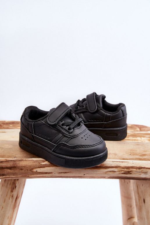 Vaikiški klasikinio modelio sportiniai bateliai juodos spalvos Marlin Vaikiški klasikinio modelio sportiniai bateliai juodos spalvos Marlin