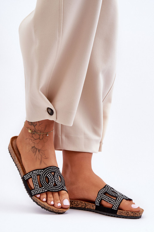 Moteriškos Šlepetės Dekoruotos Smeigės juodos spalvos Evelins Moteriškos Šlepetės Dekoruotos Smeigės juodos spalvos Evelins