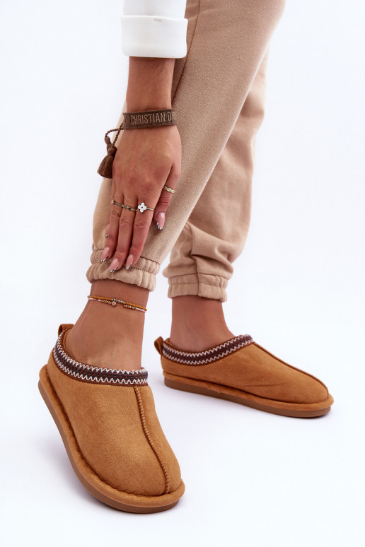 iš zomšos šlepetės  su kailiuku rudos spalvos Polinna