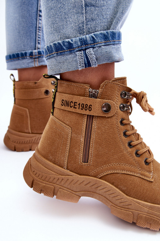 pašiltinti iš zomšos Moteriški aulinukai rudos spalvos Jailina