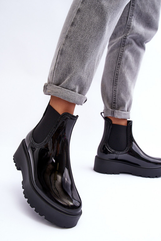 su lako efektu Guminiai batai Aulinukai su platforma Big Star MM274395 juodos spalvos su lako efektu Guminiai batai Aulinukai su platforma Big Star MM274395 juodos spalvos