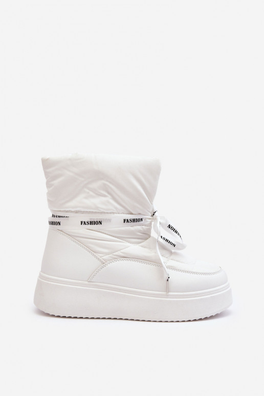 sniego batai    Wiązaniem baltos spalvos Siracna sniego batai    Wiązaniem baltos spalvos Siracna