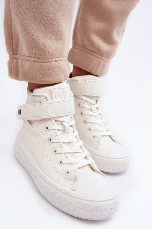 Laisvalaikio bateliai pašiltinti su platforma Big Star baltos spalvos MM274006