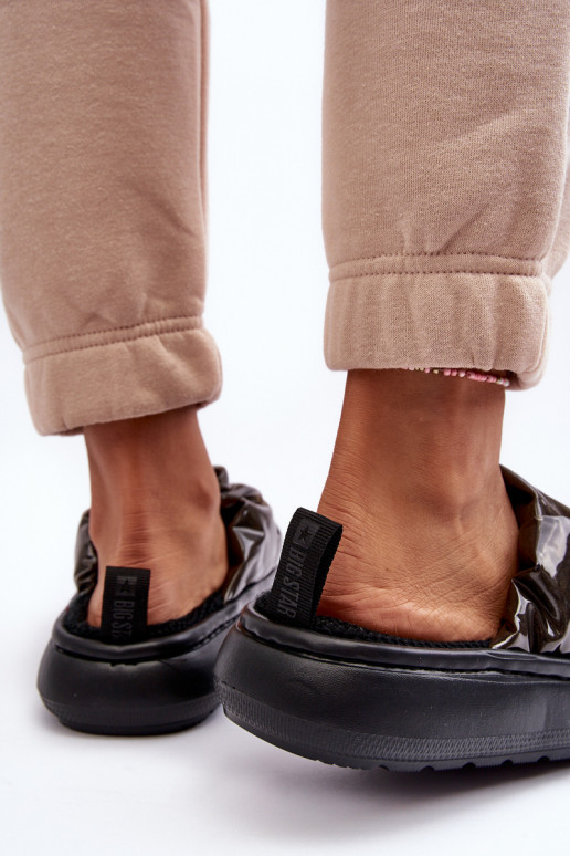 su blizgesiu Šlepetės   juodos spalvos Big Star MM274130