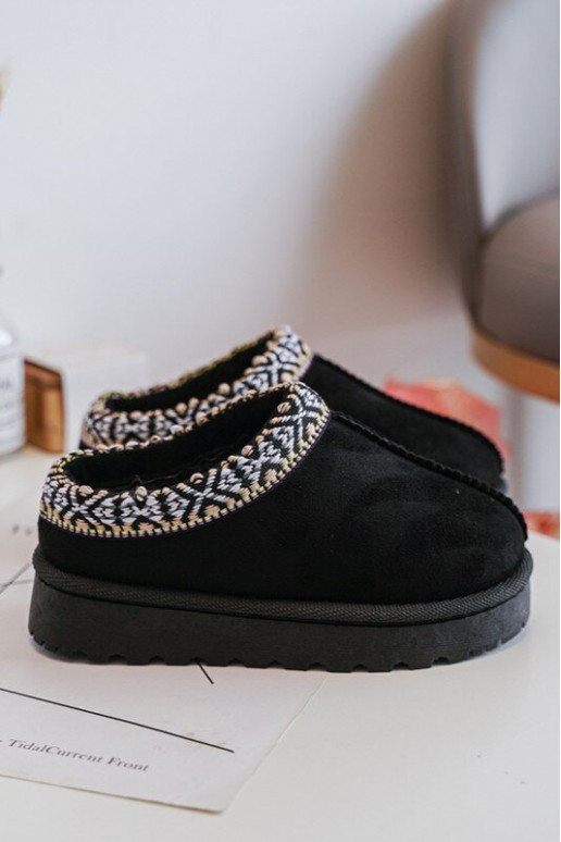 Šlepetės Vaikiški Įsispiriamo modelio pašiltinti juodos spalvos Olivane