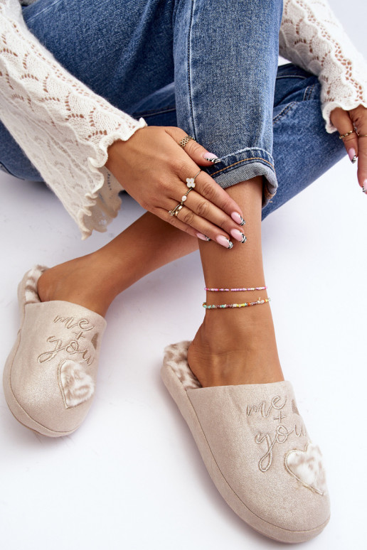 su blizgesiu Šlepetės   smėlio spalvos Geraja su blizgesiu Šlepetės   smėlio spalvos Geraja