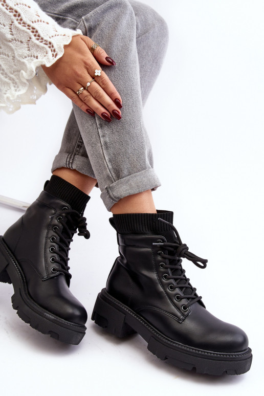 batai Moteriški aulinukai su kojinės tipo auliuku juodos spalvos Rivella