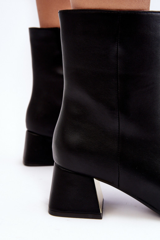 Aulinukai su kulniukais su ornamentais juodos spalvos Adinah Aulinukai su kulniukais su ornamentais juodos spalvos Adinah