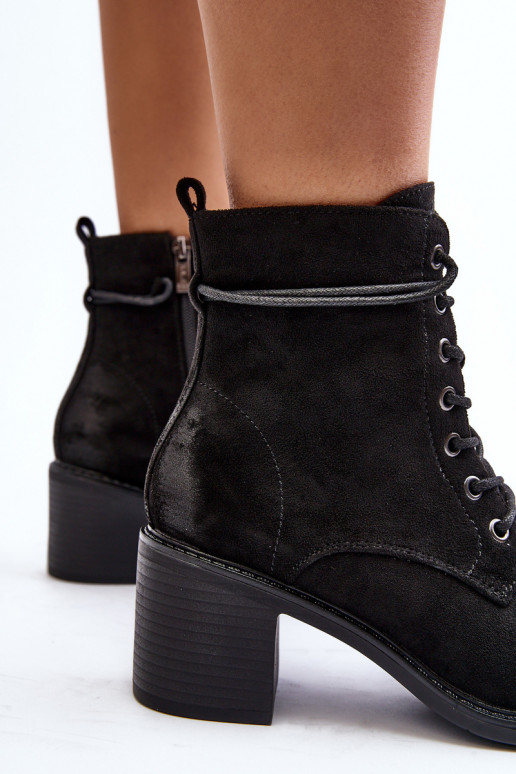 Aulinukai žemu kulniuku su raišteliais juodos spalvos Serellia Aulinukai žemu kulniuku su raišteliais juodos spalvos Serellia