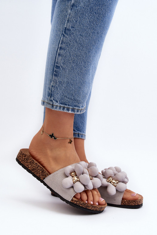 Moteriškos šlepetės su gražiomis detalėmis pilkos spalvos Bunlia