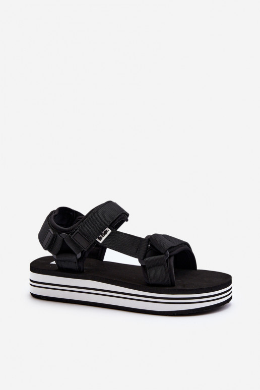 Moteriškos basutės su platforma Lee Cooper LCW-24-05-2753 juodos spalvos