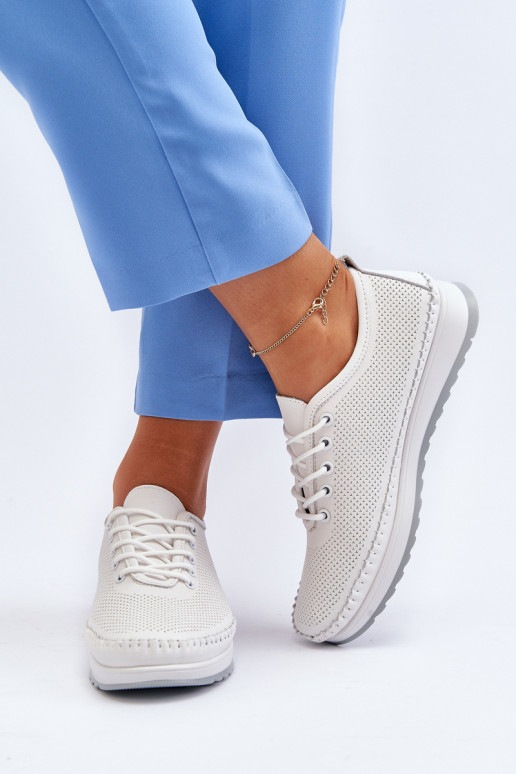 Sportinio stiliaus batai Laisvalaikio bateliai baltos spalvos Lalnai Sportinio stiliaus batai Laisvalaikio bateliai baltos spalvos Lalnai