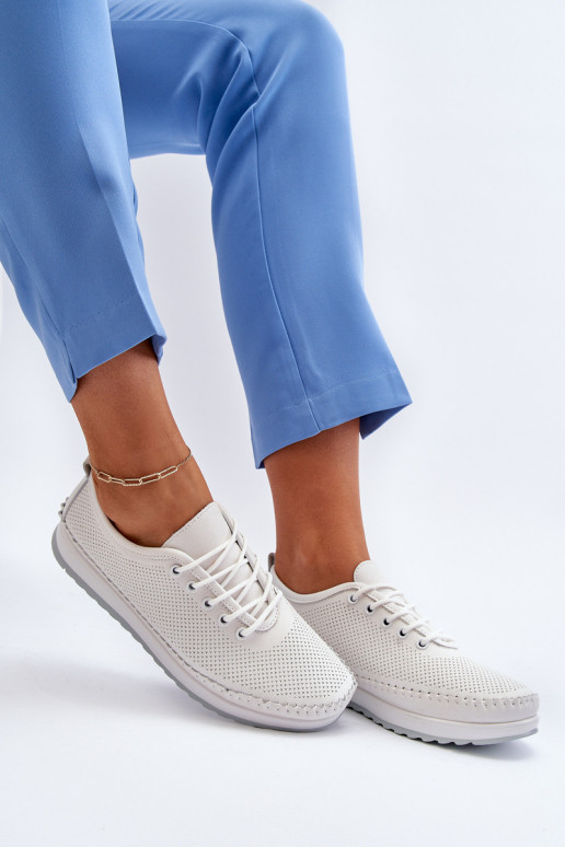 Sportinio stiliaus batai Laisvalaikio bateliai baltos spalvos Lalnai Sportinio stiliaus batai Laisvalaikio bateliai baltos spalvos Lalnai