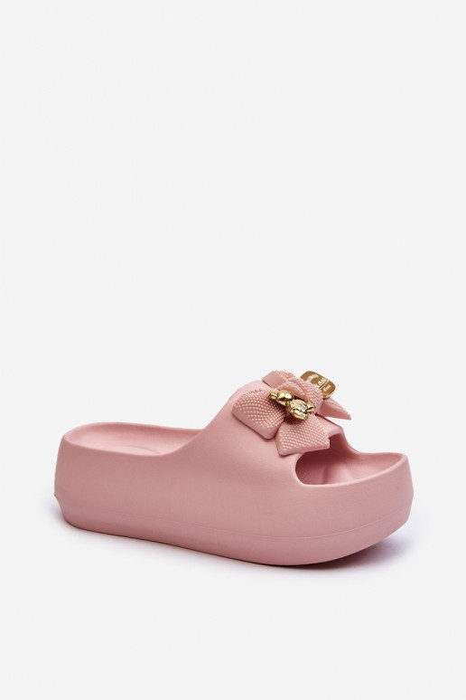 Lengvos šlepetės Moteriškos šlepetės su kaspinais rožinės spalvos Salessa